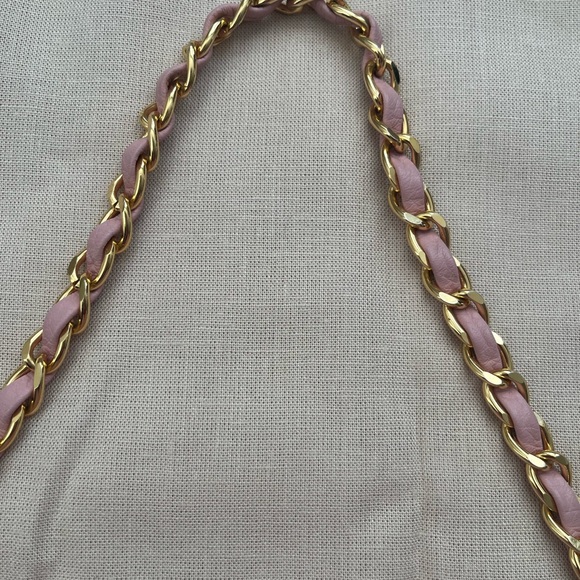 Preston & York Pink Clutch With Chain - Picture 12 of 17
